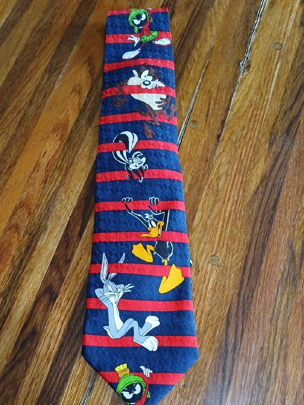 Warner Bros. Looney Tunes Mania Silk Necktie